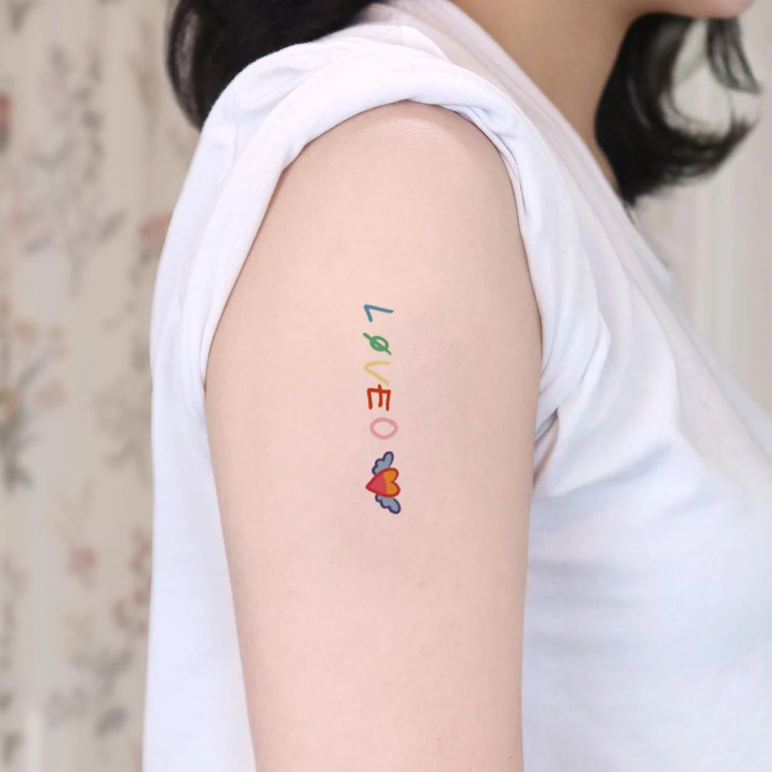 6pcs New Cartoon Pattern Colored Flower Heart Temporary Tattoo Stickers Waterproof Magic Tattoo Disposable Tattoo Stickers 6