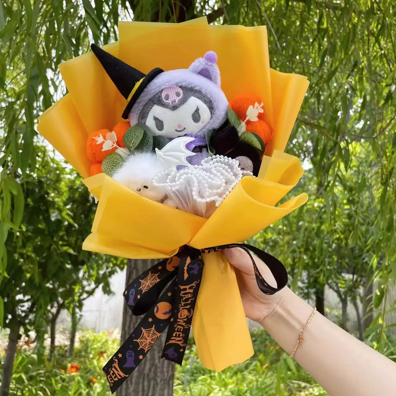 thumbnail image 1 of Dibujos animados Anime Hallowmas My Melody Kouromi Animales de peluche Juguete de peluche con rosas Ramos creativos Regalos de Navidad Hallowmas, 1 of 5