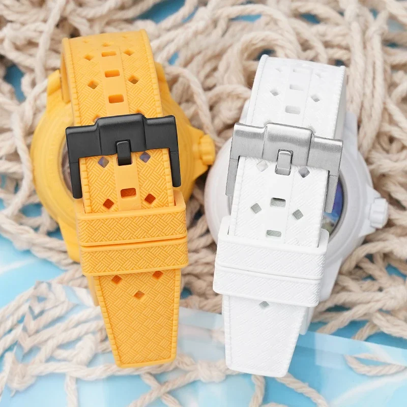 Curved End Waterproof Sport Silicone Watch Band - 22mm
