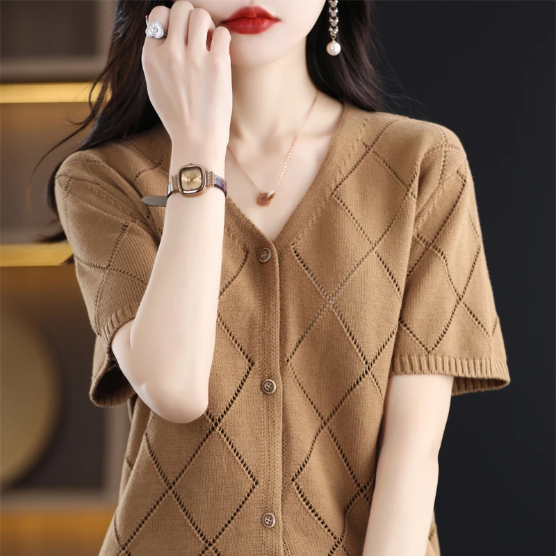

2024 Summer New Women's Cardigan Sweater Short sleeved Casual V-neck Knitted Versatile Women's Top Loose Solid Color T-shirt