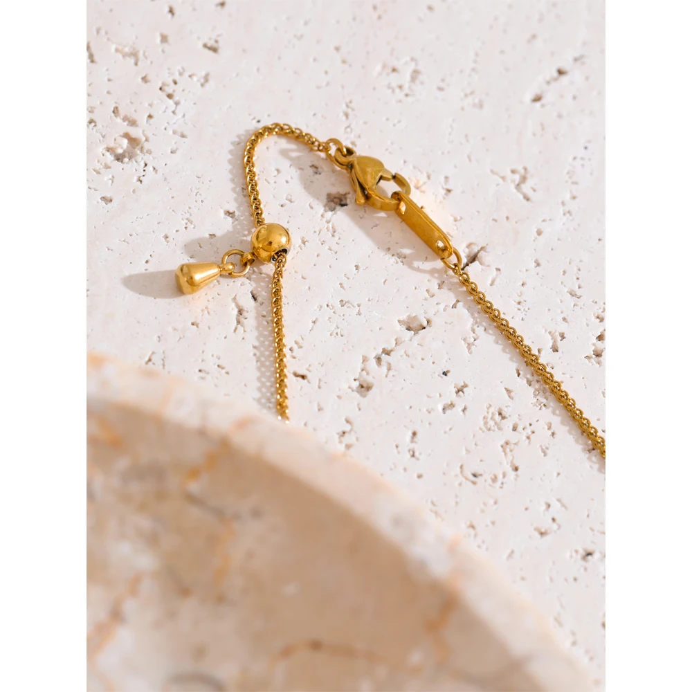 Yhpup Vintage 18K Golden Necklace