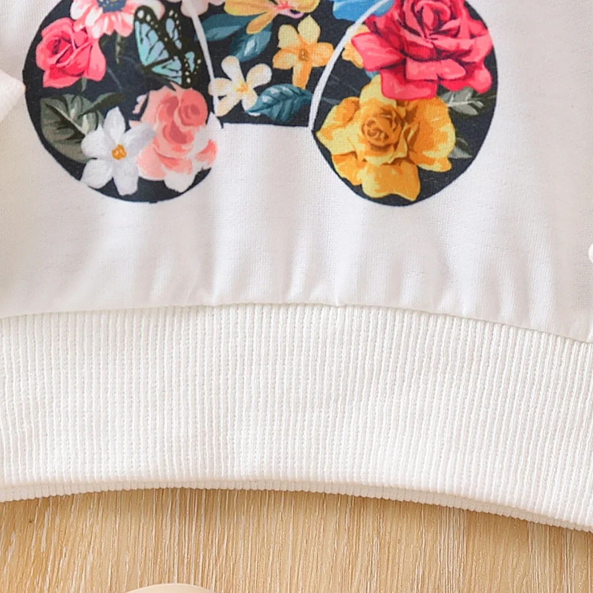 PatPat baby girl's sweet bear animal floral pattern pullover suitable for summer season comfortable perfect for outings baby girl clothes