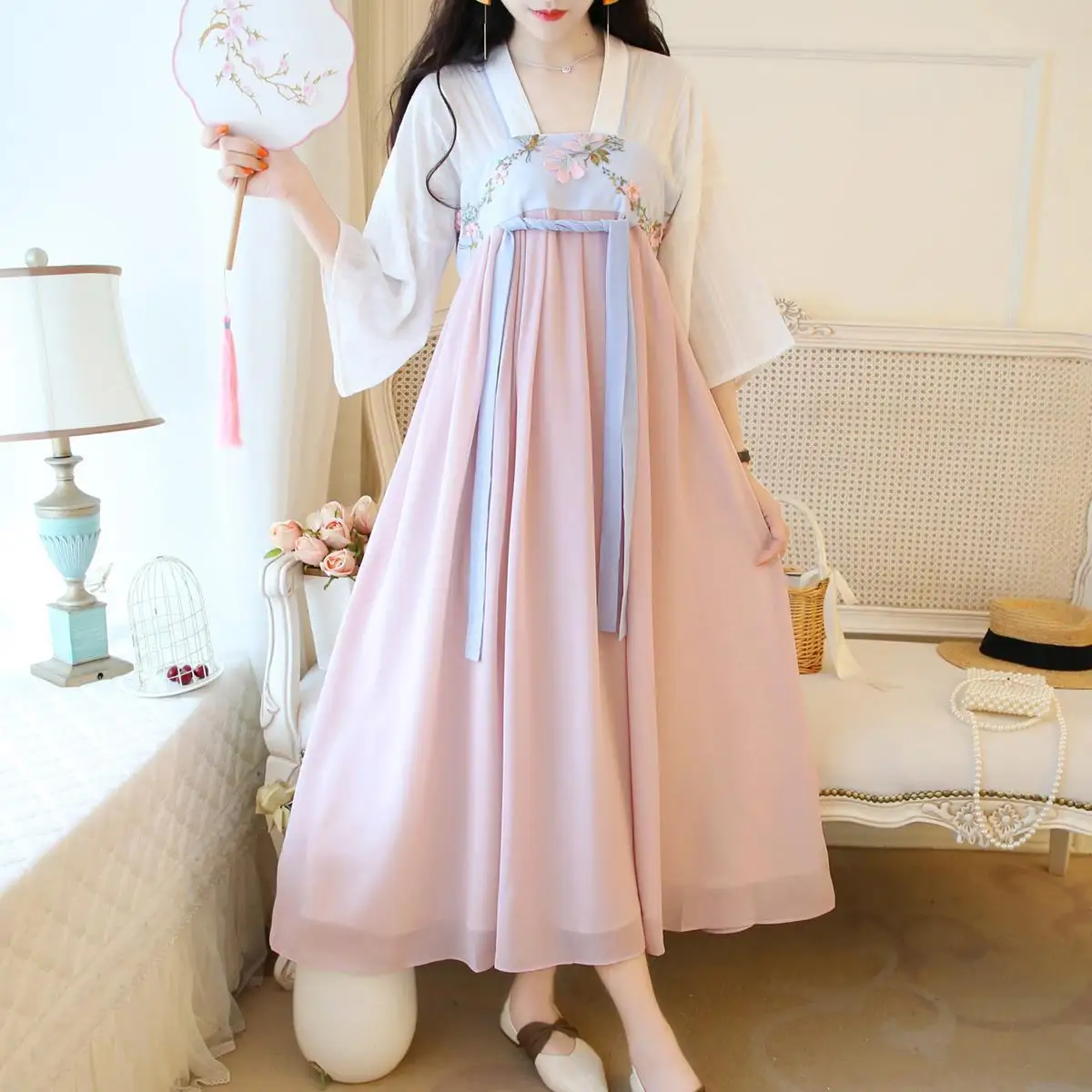 

Improved Hanfu Dresses New Spring 2023 School Girl Embroidered Antique Fairy High Waist Medium Sleeve Chiffon Clothing Full Sets