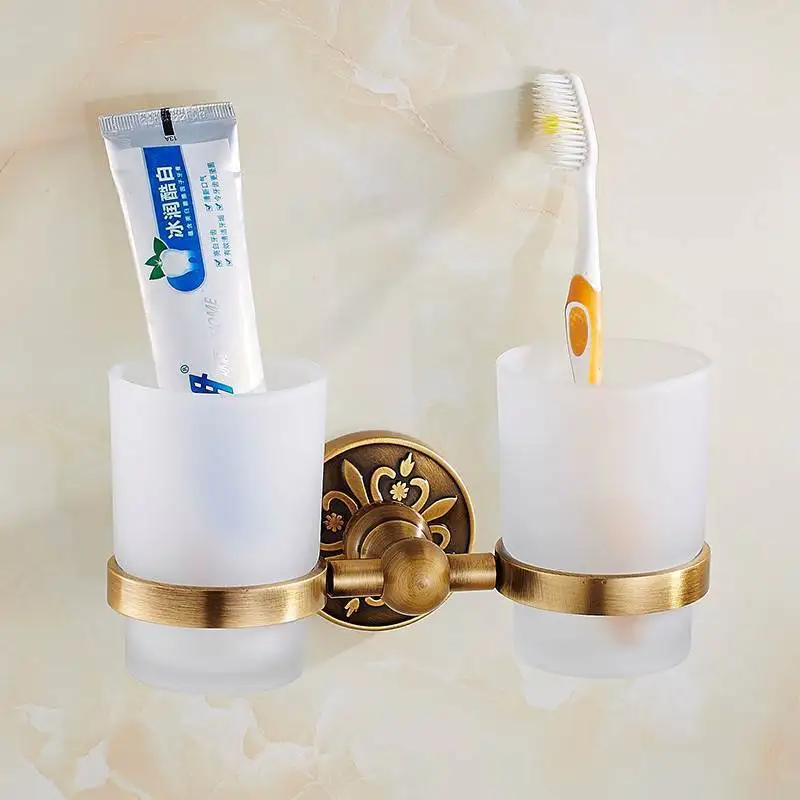 tooth brush holder