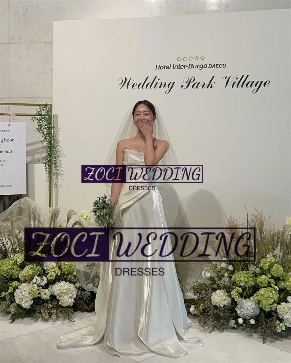 Zoci Elegant Strapless Korea Wedding Dresses Soft Satin Pleats V Neck Photos Shoot Dress Customized Backless Corset Bridal Gown 2