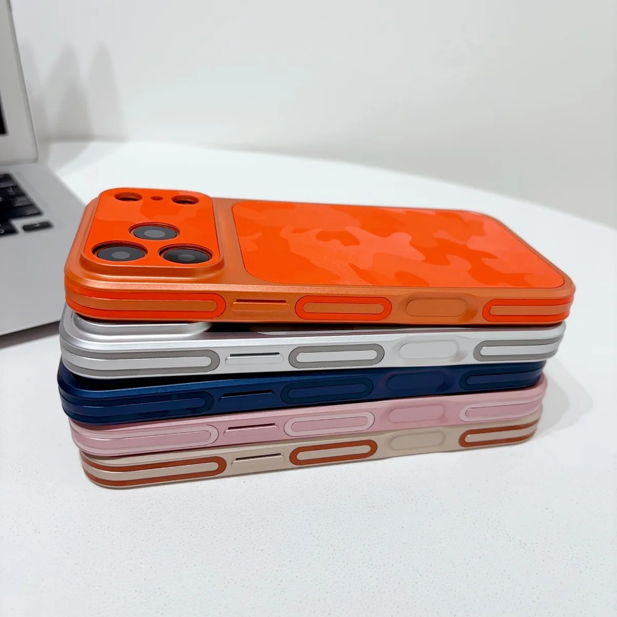 Military Style Dazzling Camouflage Pattern Laser Phone Case - Army Camo Shockproof Cover
