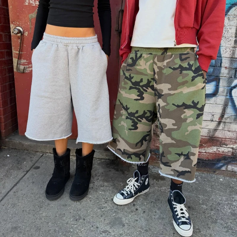 Y2K Baggy Camo Shorts Men Women Camouflage Printing Pocket Burr Sweatshorts Hip Hop Harajuku Streetwear Casual Wide Leg Pants 3