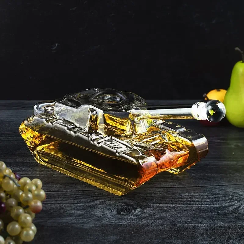 Whiskey Decanter Set Tank Whiskey Decanter for Men
