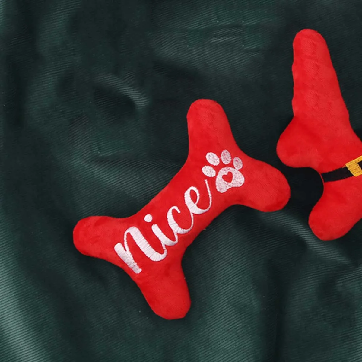 Christmas Bones Design Pet Grinding Teeth Squeaky Plush Toy For Dog