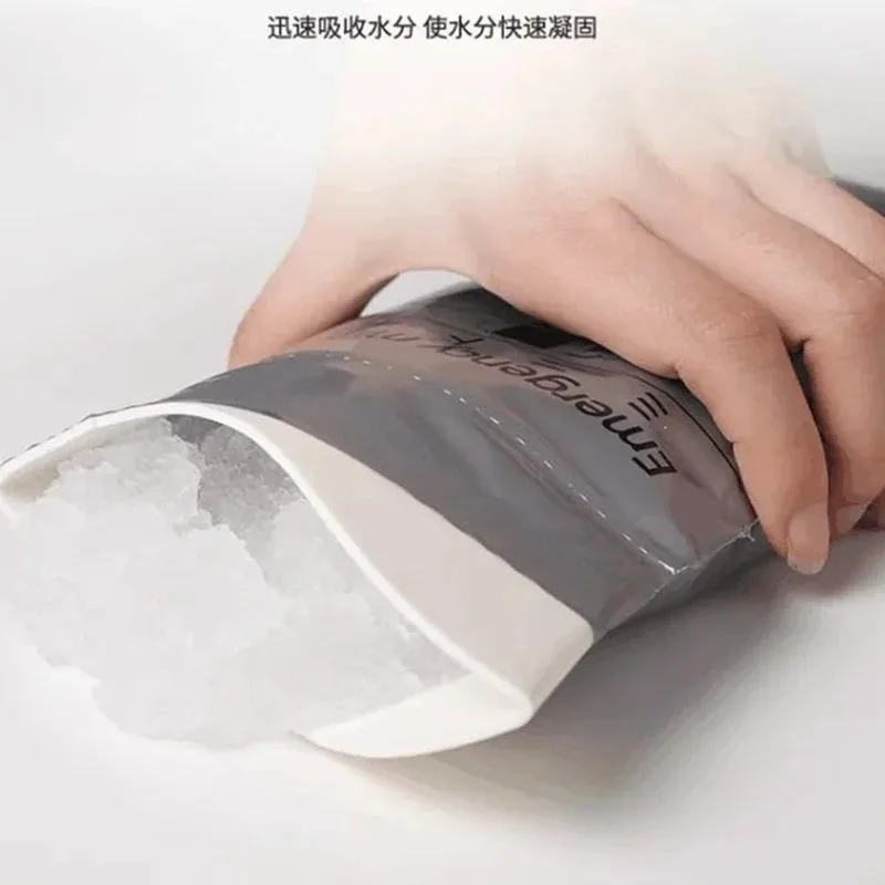 휴대용 야외 비상 소변 가방, 일회용 여행 변기, 여성 남성 구토 가방, 700ml, 1-20 개