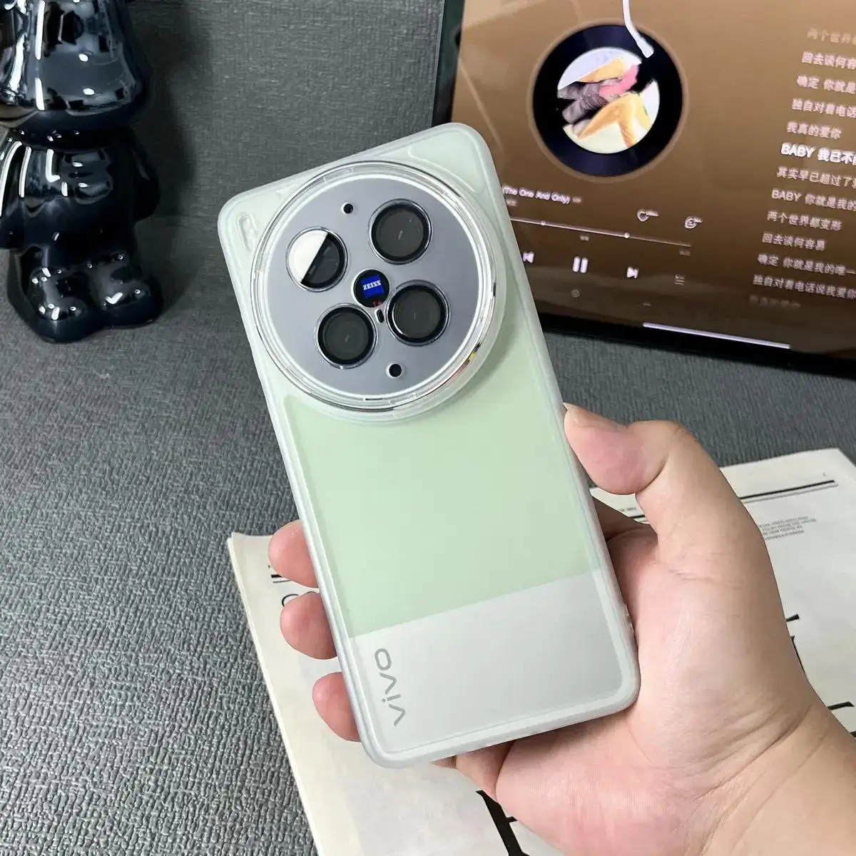 Elegant Transparent Soft TPU Phone Case with Magnetic Camera Protection