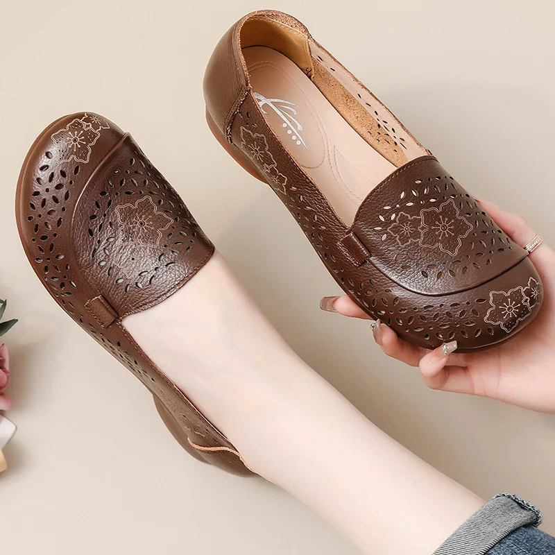 Women Flats Women Shoes Plus Size 35-44 Loafers Hollow Flat Shoes Woman Genuine Leather Female Casual Moccasins