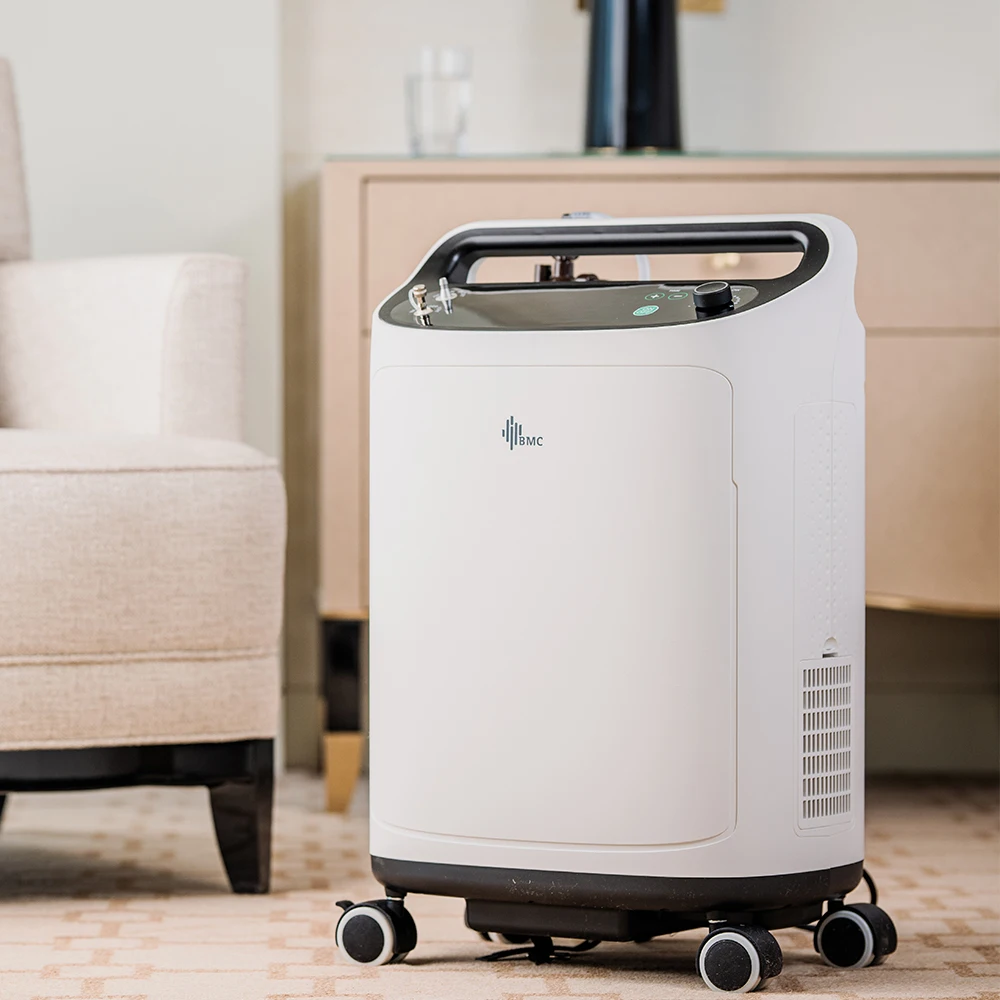 Medical 5L 93% &plusmn; High Concentration Oxygen Concentrator Household Oxygen Inhaler Elderly Pregnant Women Prepare Blood Met