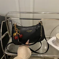 Sac à main de luxe de styliste pour femmes, sac à bandoulière en cuir PU avec pendentif cerise, sac Hobos sous les bras 2