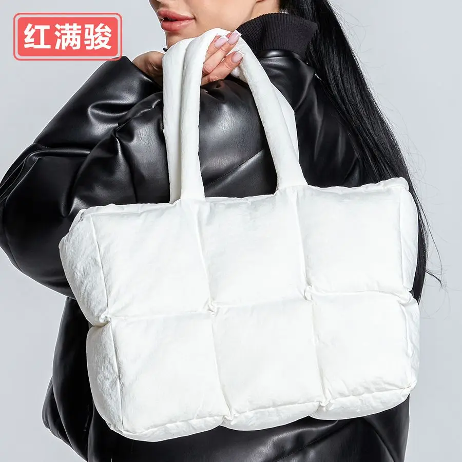 

Fashion Large Tote Padded Handbags Designer Quilted Women Shoulder Bags Luxury Nylon Down Cotton Crossbody Bag Winter Purse