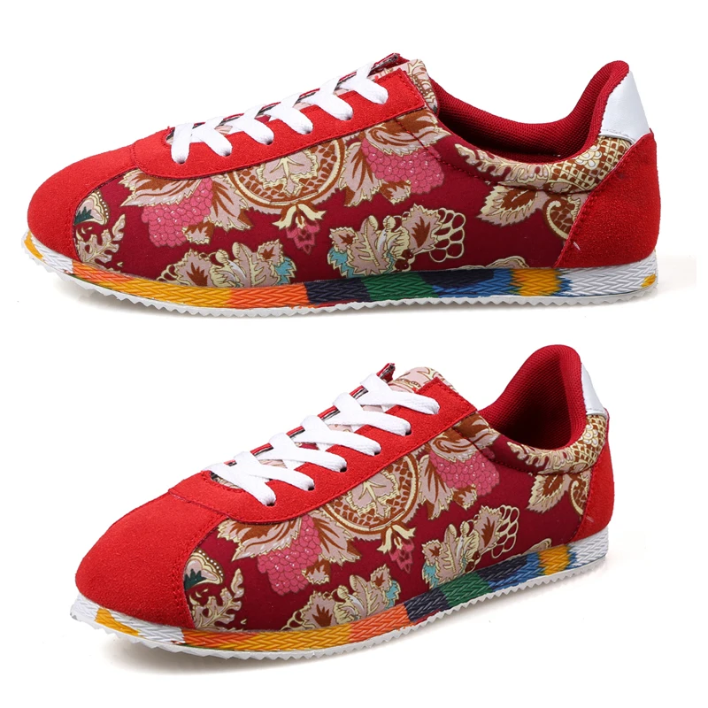 

Quality Graffiti Printed Men Suede Sneakers Red Running Shoes Men's Jogging Shoes Light Gym Trainers Men Flat Embroidery Shoes
