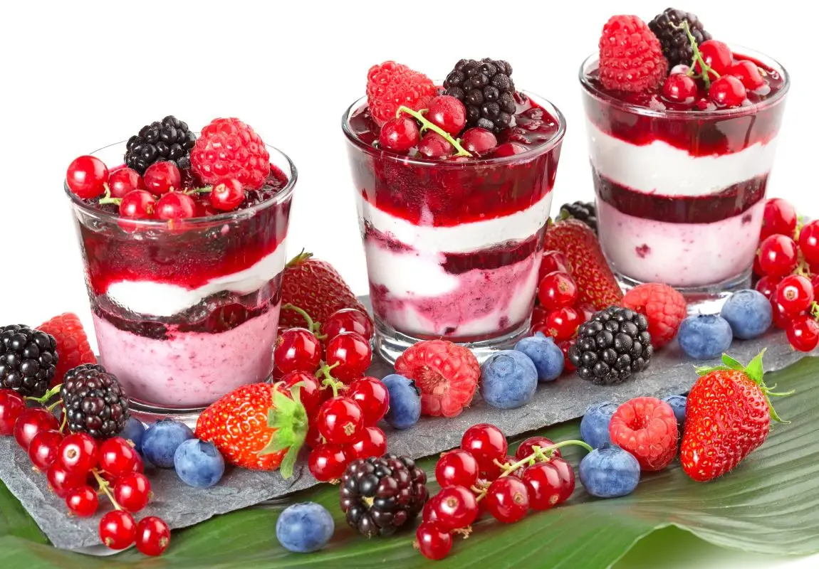 Fondo para fotografía de fiesta de cumpleaños con tarta de frutas, fresas y arándanos, pancarta decorativa para baby shower