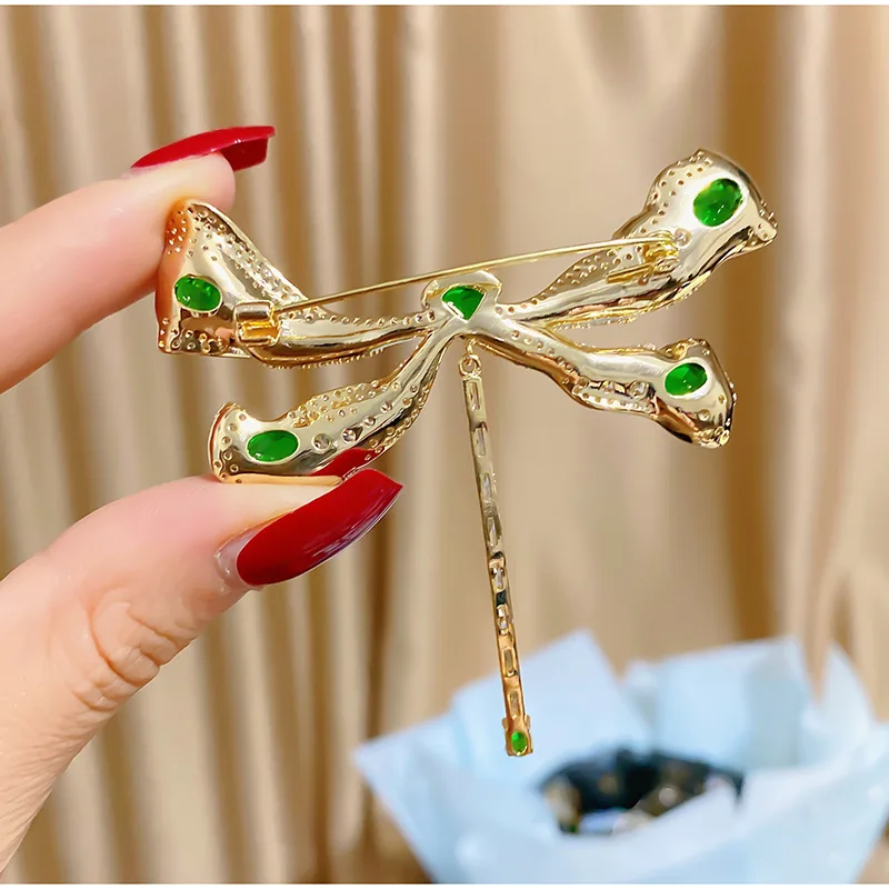 Gorgeous Design Model Zircon Dragonfly Brooch Atmosphere Animal Clothing Pin Creative Corsage Woman Accessories Female Jewelry