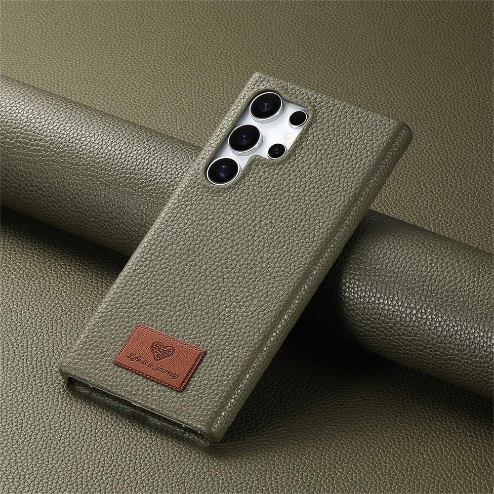 Leather Protective Phone Case - Sleek and Durable Design