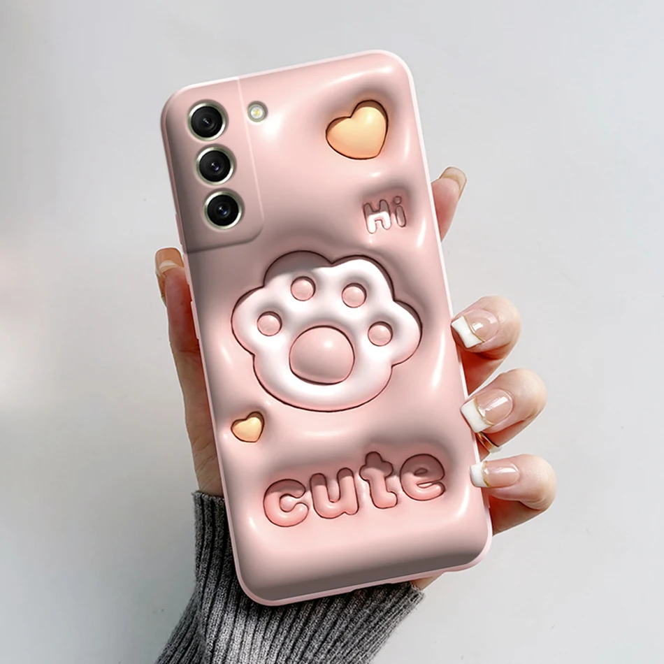 Astronaut Silicone Phone Case - Protective Cover with Space-Inspired Design