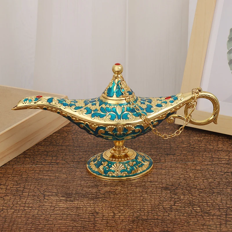 thumbnail image 1 of Lámpara de Aladdín Retro europea, artesanías de Metal, luz de deseos, estufa de aromaterapia, adornos de tetera, decoración delicada para el hogar, regalo, 1 of 5