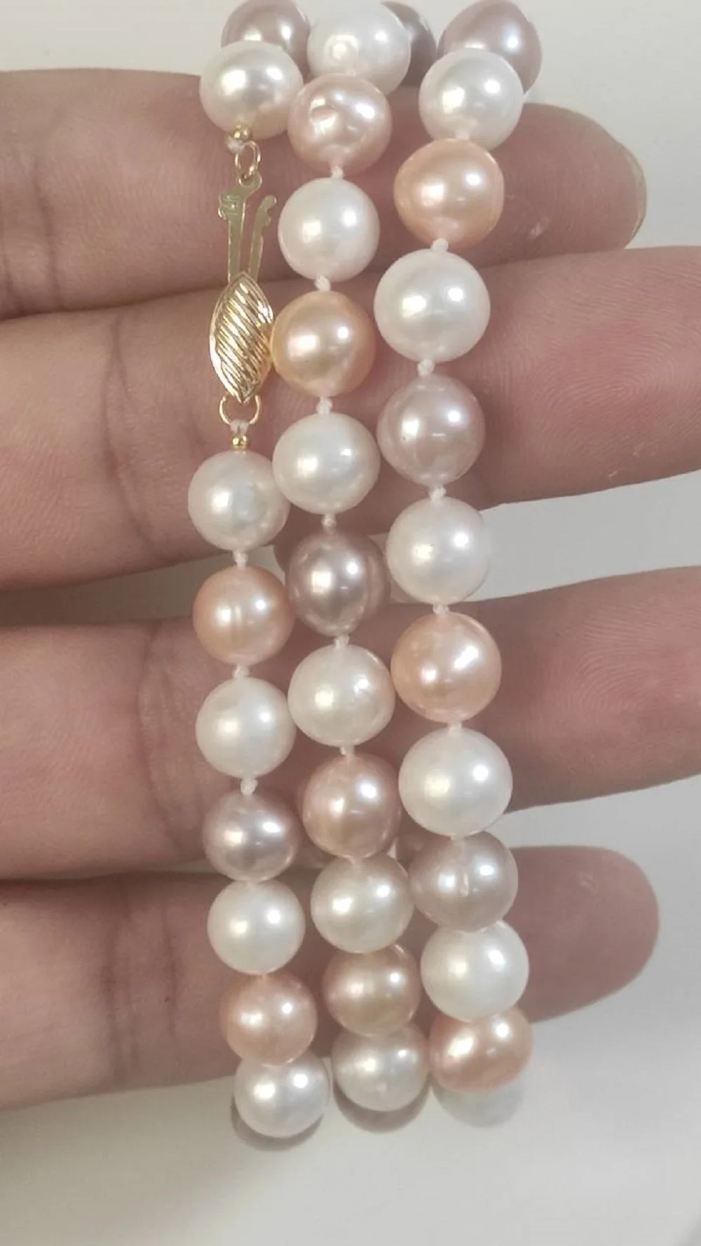 9-10mm Pink Freshwater Pearl Bracelet - AAA Quality