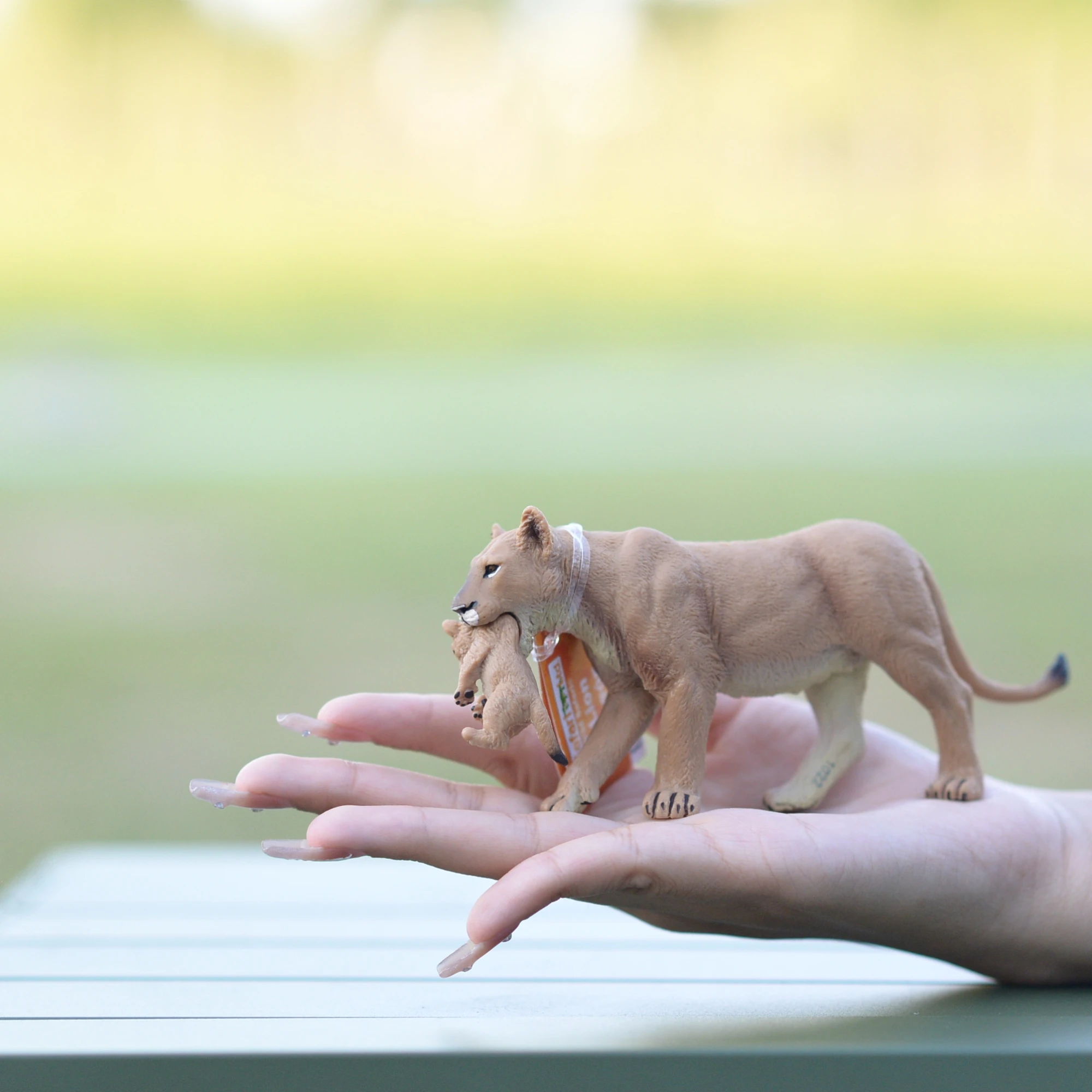 Safari Wildlife Model Toys Lion Tiger Elephant Monkey Wolf Camel Mammoth Crocodile Static Animal Dolls for Ages  And above - 5