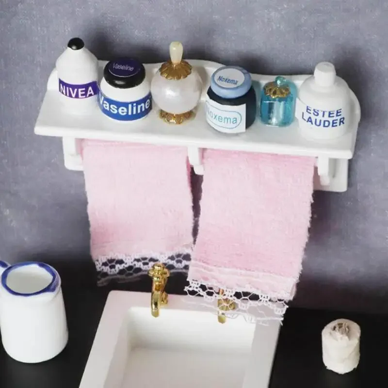 1SET 1:12 Dollhouse Minatures Bathroom Towel Rack Storage Shelf with Accessories 3