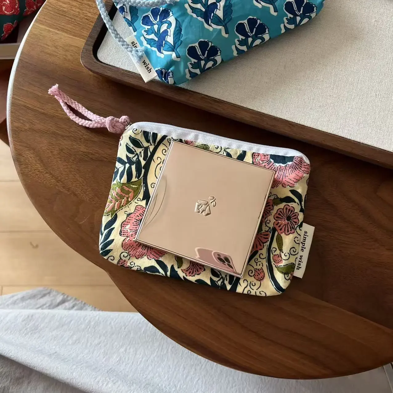 Vintage-Baumwollbeutel mit indischem Blockdruck, Mini-Geldbörse, Kartenhalter, umweltfreundliche Perioden-Essentials-Tasche, böhmischer Reiseveranstalter – Detail 8