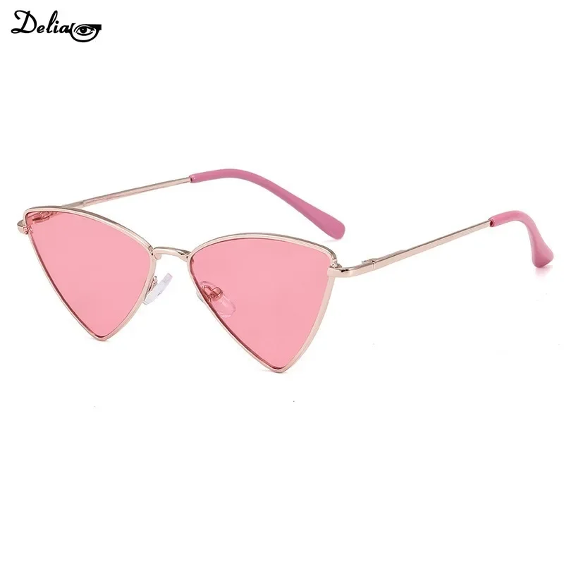 Cat Eye Sunglasses Kids Fashion Luxury Sunglasses UV400 Children Metal Triangle Cool Pink Sun Glasses Girls Boys