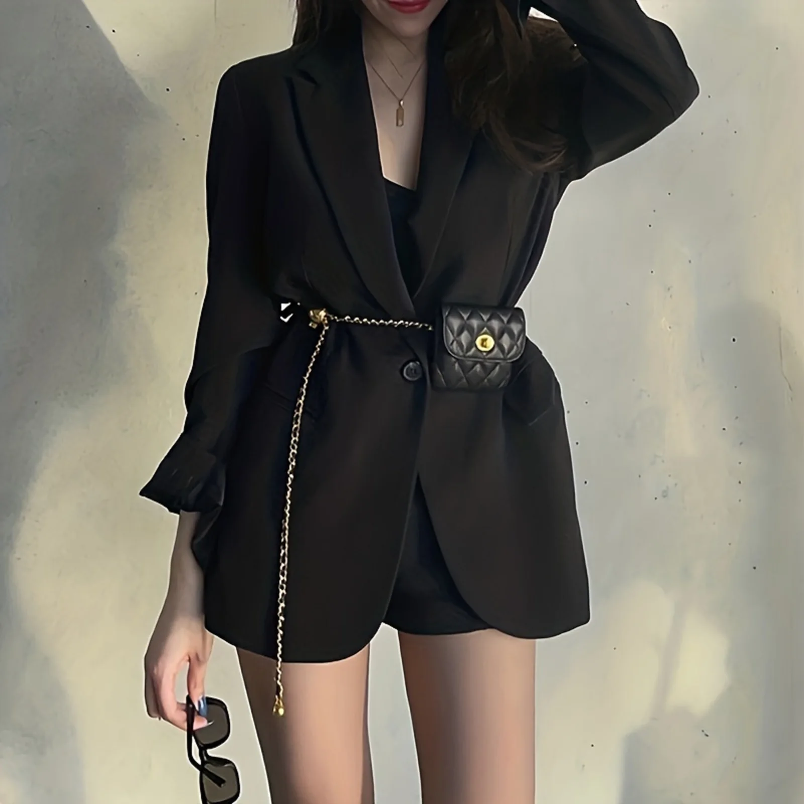 حقيبة خصر بسلسلة جلدية وحزام كتف للنساء وحقيبة كرو...