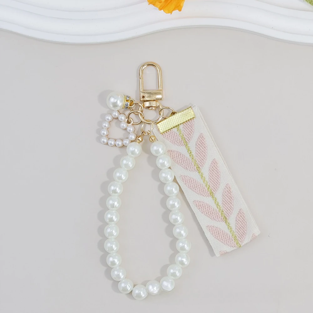 Elegant Leaf Pattern Wristlet Strap Keychain Imitation Pearls Beaded Link Chains Keyrings Bag Ornament Car Trinket Accessories