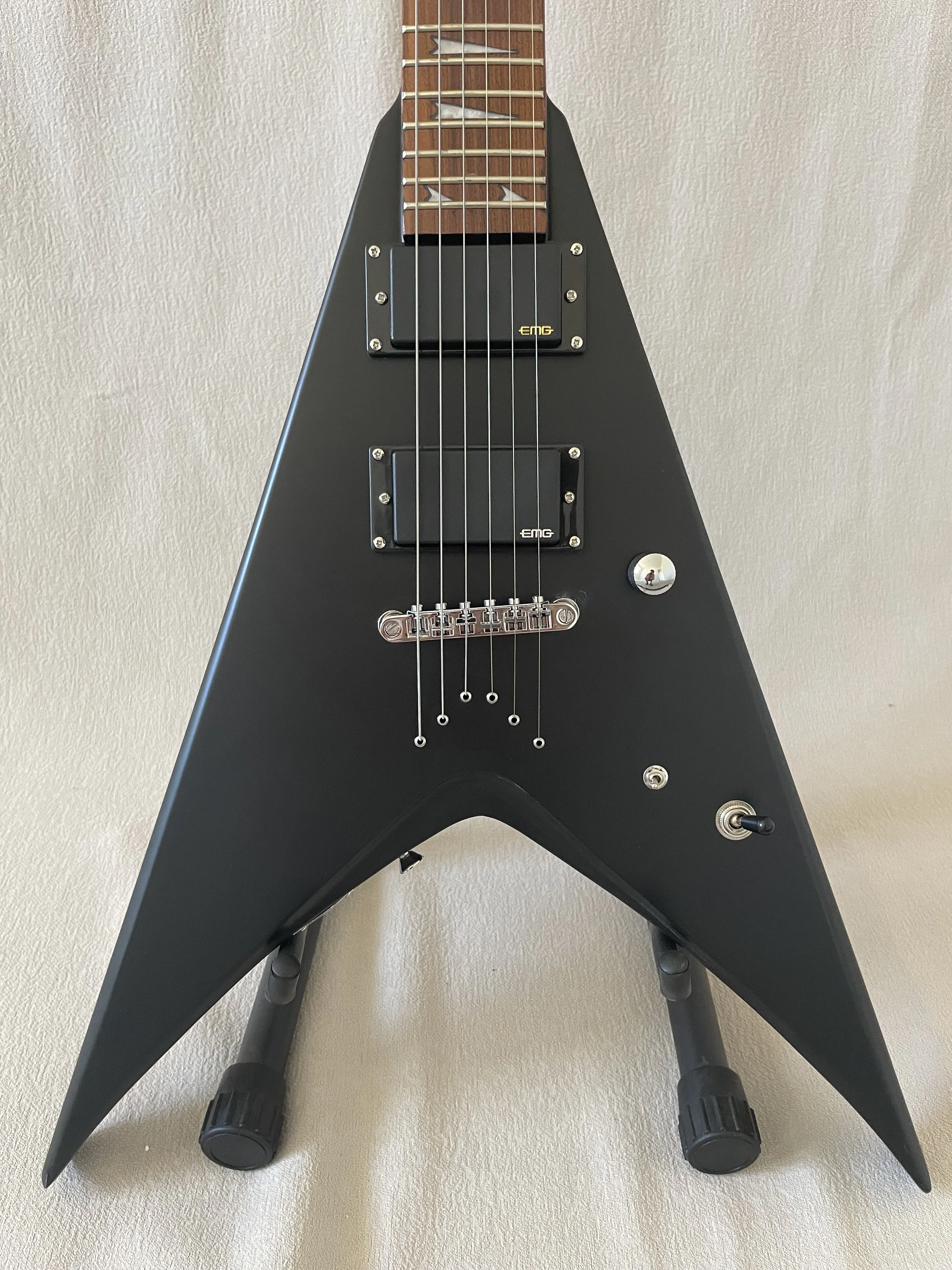 Epiphone Flying V ブラック　2003年製 emgピックアップ Epiphone Flying V ブラック 2003年製 emgピックアップ