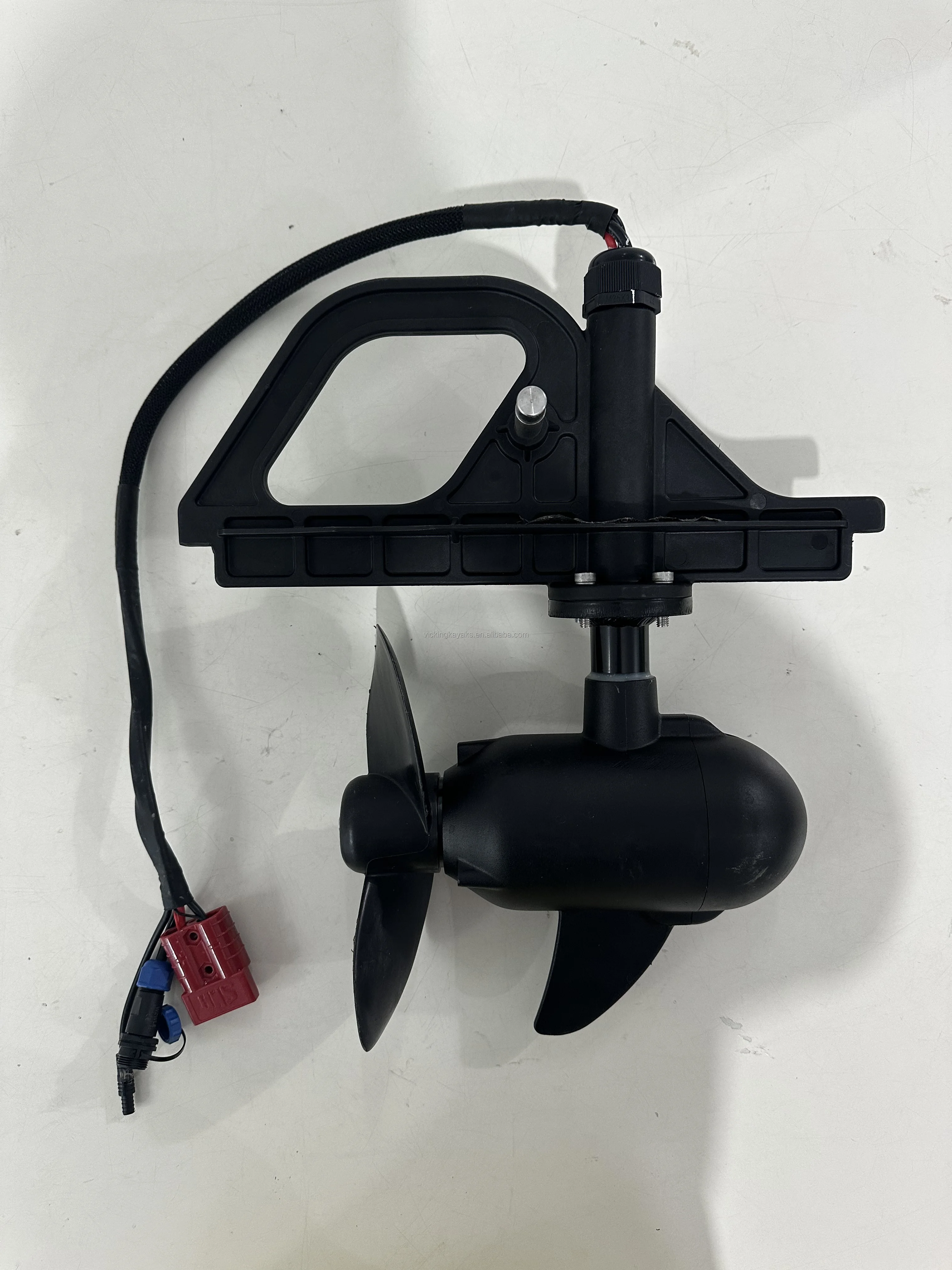 Electric Motor for Fin Pedal Kayaks 3