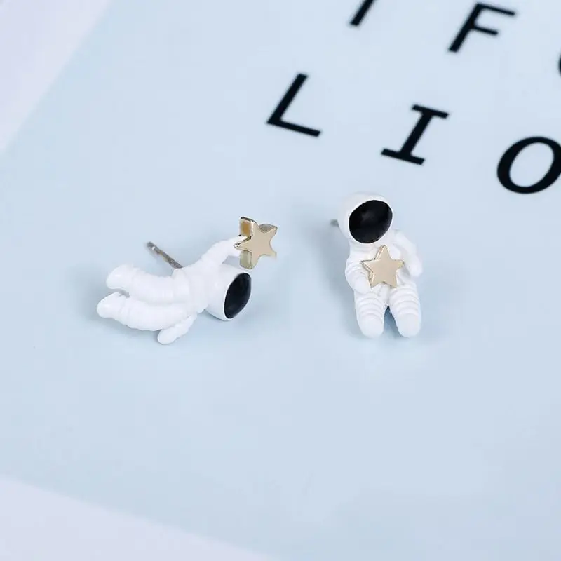 Space Silver Plated Earrings Asymmetric Astronaut Earrings for Friend 517F 5