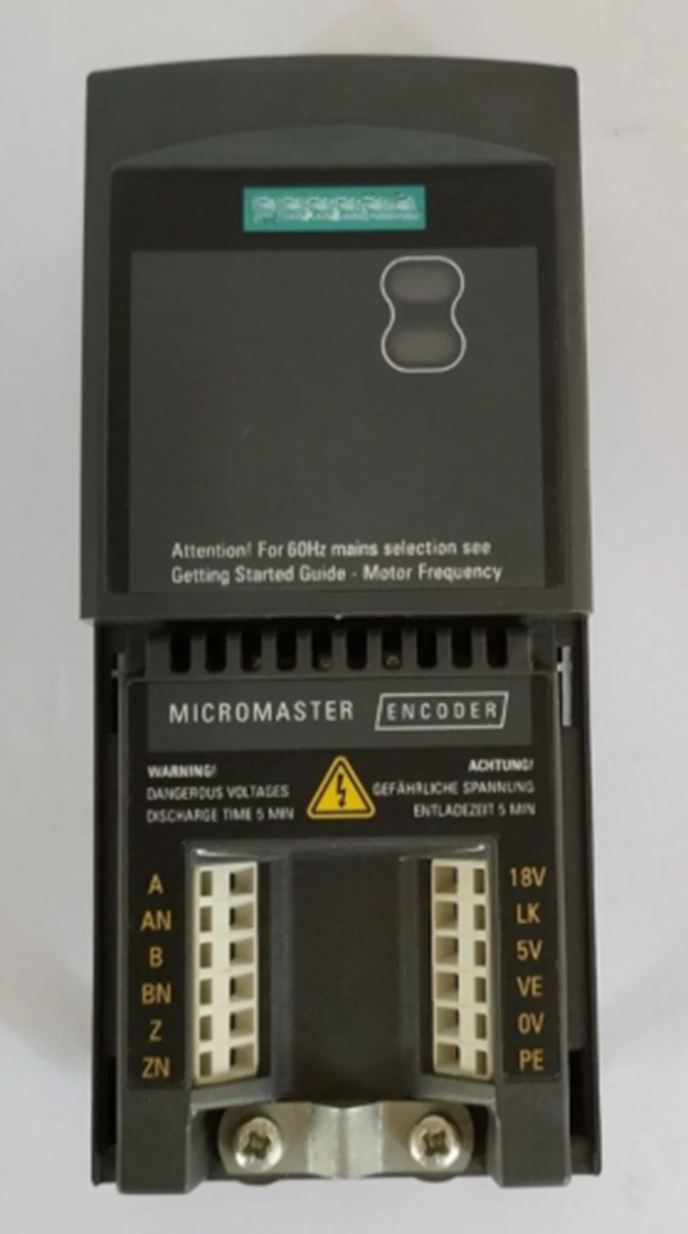 

Б/у 6SE6400-0EN00-0AA0 на складе, готов к отправке, 1 шт.