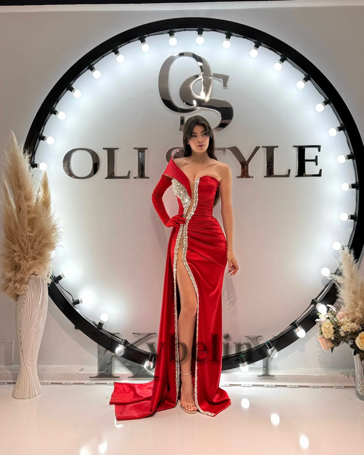 Kybeliny Fancy Trumpet Prom Dresses For Woman One Shoulder Side Slit Rhinestones Pleat Vestidos De Noche Made to Order Plus