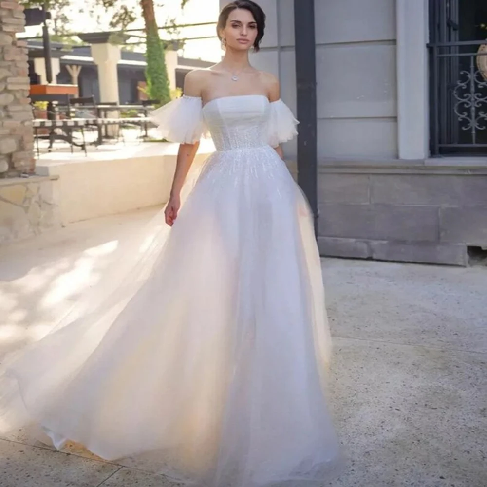 

Boho Strapless White Wedding Dress With Short Detachable Sleeve Lace Up Appliques Beach Backless Bride Gown A-Line Tulle Train