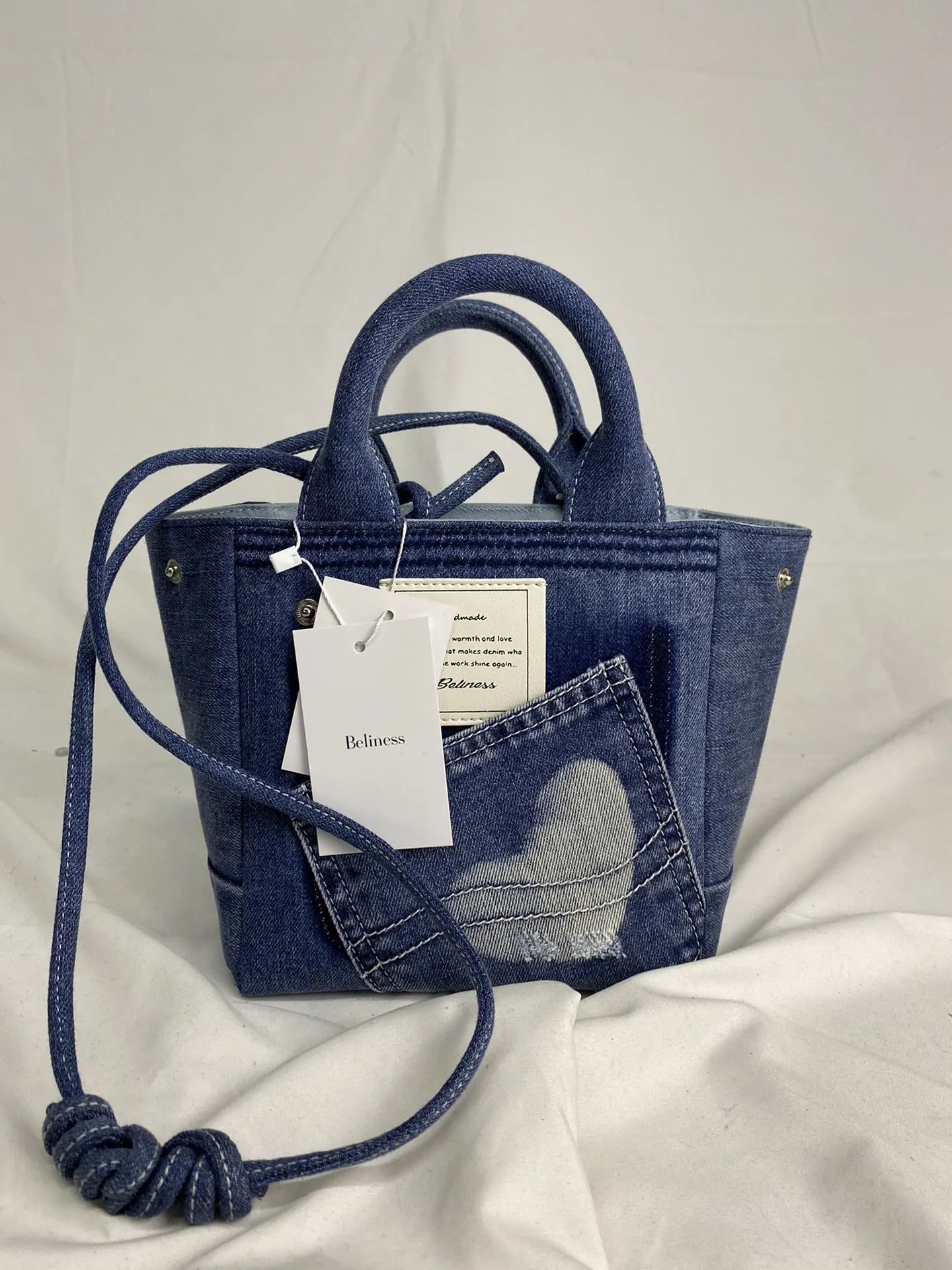

2023 new niche Beliness women's fashion commuter large capacity hand carrying single shoulder crossbody denim basket bag