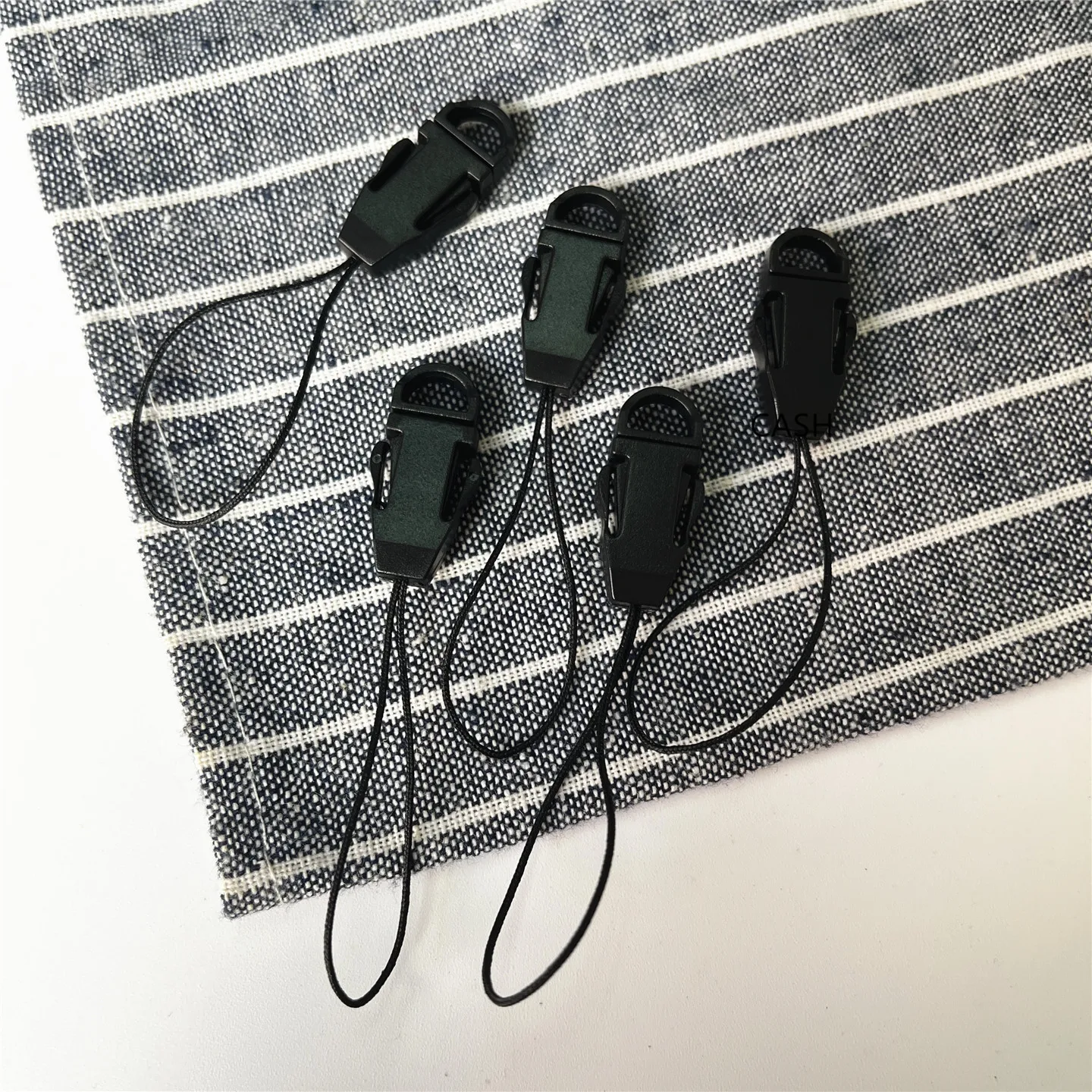 Black Lanyard with Removable Mobile Chain and Simple Pendant for Cell Phone Decoration