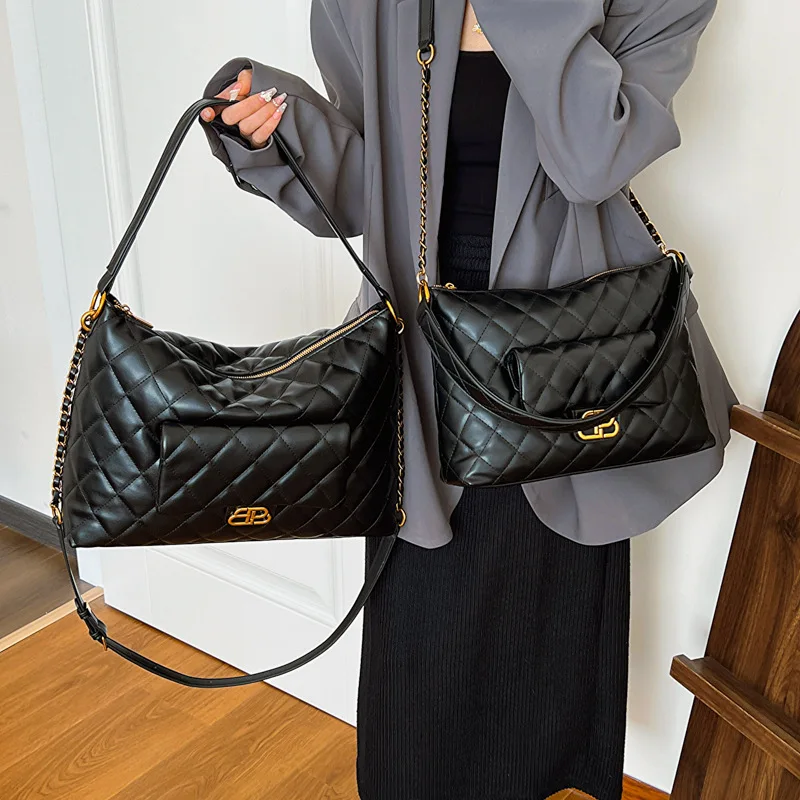 

Large Capacity Handheld Bag 2023 Winter New Fashion Small Fragrance Style One Shoulder Crossbody Bag Commuter Leisure Tote Bag