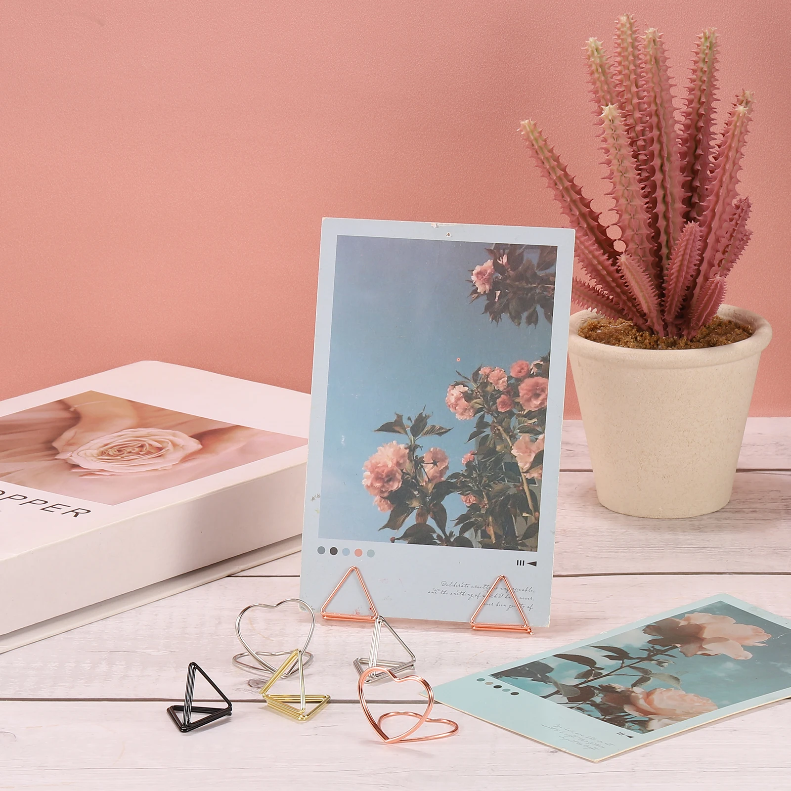 36Pcs 금속 카드 홀더 메모 클립 사진 홀더 클램프 스탠드 테이블 번호 홀더 사무실 학교에 대 한 메시지 데스크탑 참고 클립