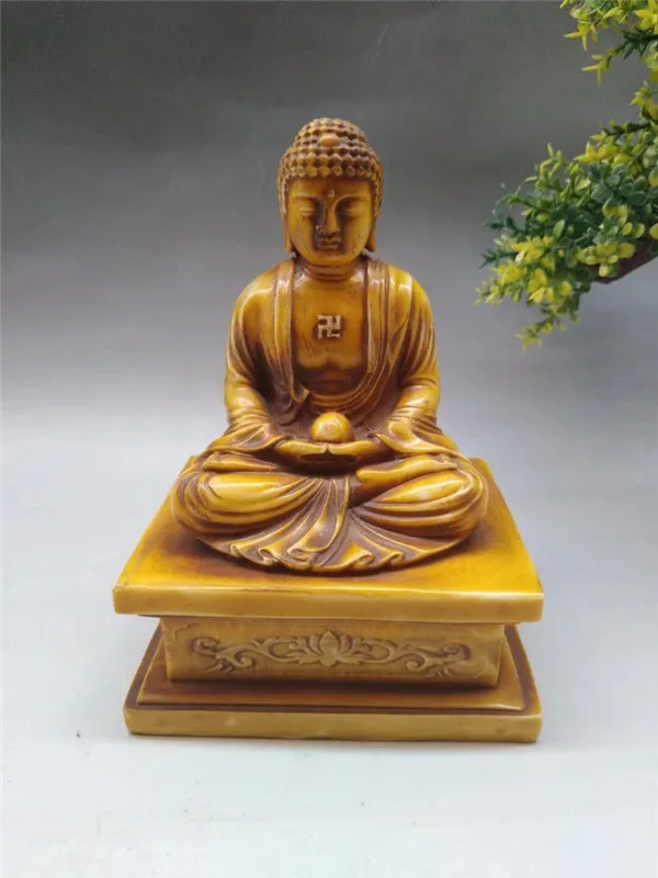 

Artifact bone carving 19043 square seat Shakyamuni, width 9.5, height 13 centimeters, weight 610 grams