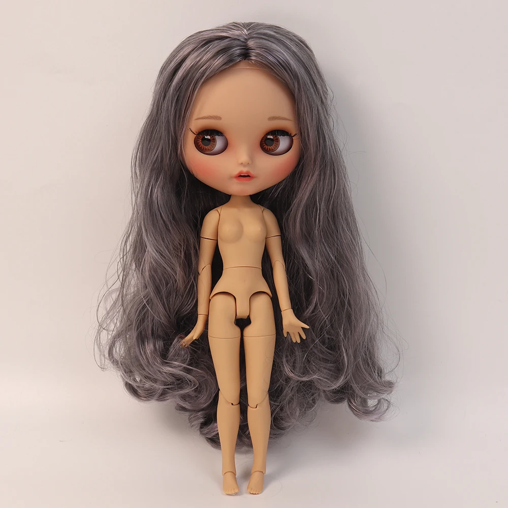 Neo Blythe Doll with Silver Hair, Tan Skin, Matte Smiling Face & Custom Jointed Body 1