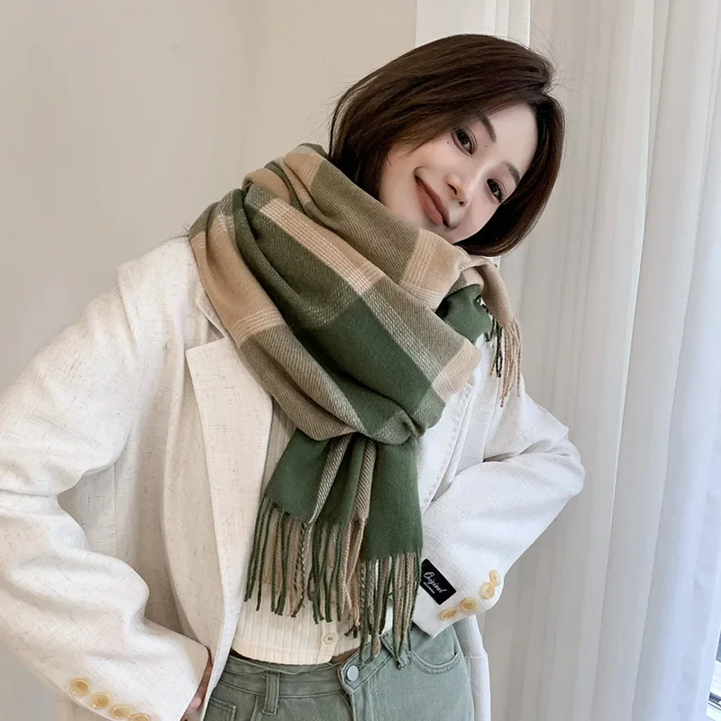 

2024 New Women Plaid Scarf Winter Pashmina Shawls Cashmere Thick Wraps Lady Tassel Warm Scarves Rainbow Hairy Bufanda N36