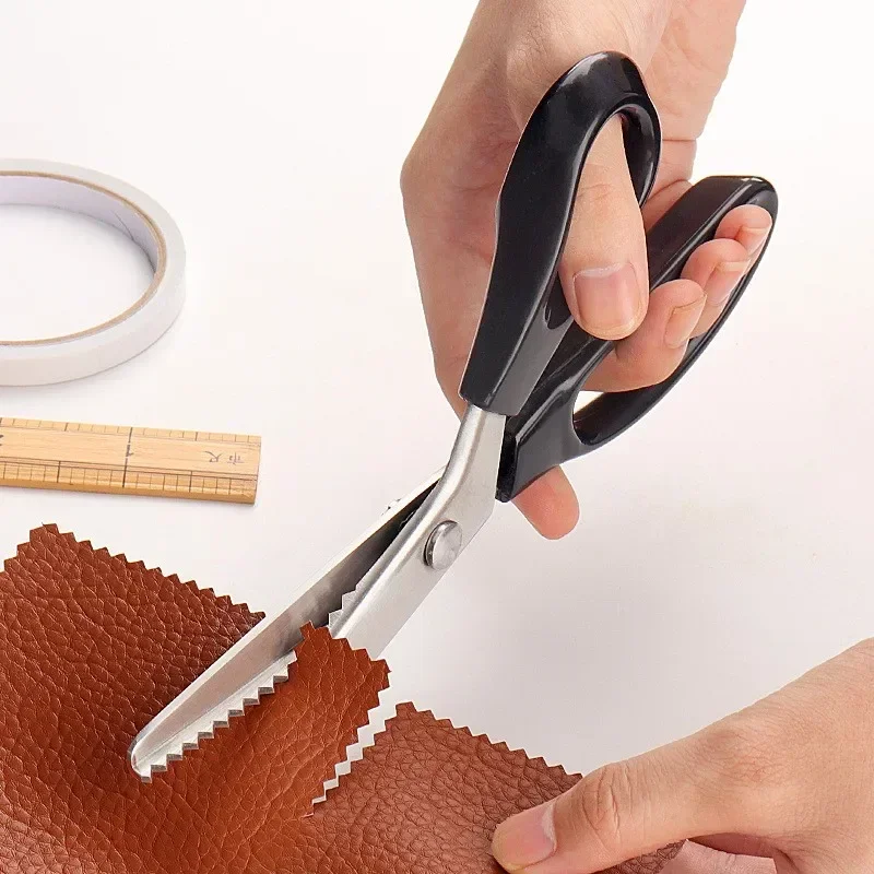 

Stainless Steel Pinking Scissors Triangle Teeth Lace Cloth Crafts Dressmaking Zig Zag Cut Tailor's Scissors Sewing Shears