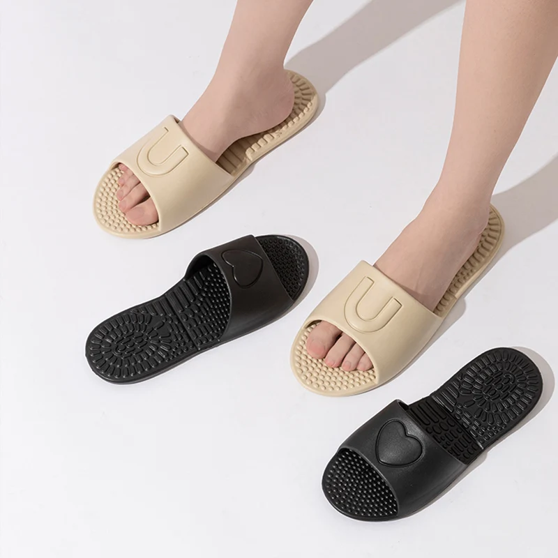2025 New Ultra Light Non Slip Beach Slippers for Women Soft Sole Massage Home Slides Woman Portable Folding Outdoor Flip Flops