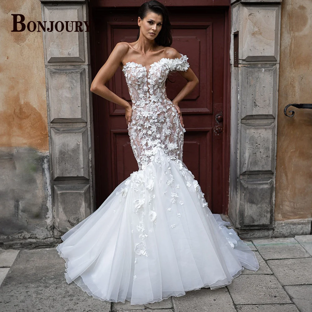 Glamorous White Sweetheart Neck Satin Pleated Tulle Layered Mermaid Long Prom Dress Birthday Party Dress With Beads SP1628