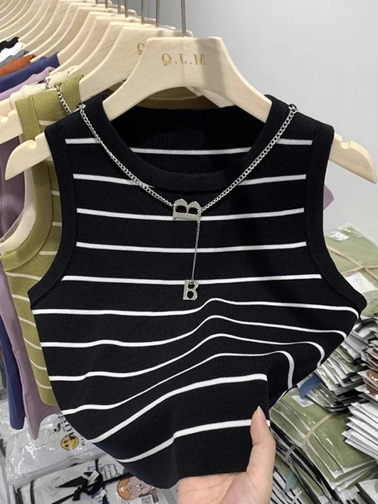 صدرية جديدة ملابس نسائية مخططة بحافة واسعة قميص صيفي قصير متماسك بدون أكمام 3