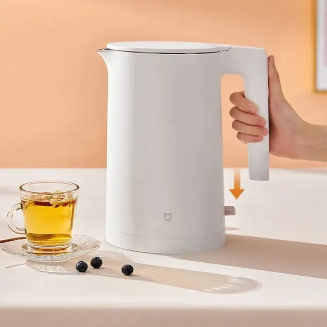 캠핑, 여행, 가정용에 필수적인 편리함을 제공하는 샤오미 미지아 전기 주전자